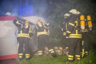 Waiblingen-Bittenfeld: Papiercontainer in Brand fordert die Feuerwehr